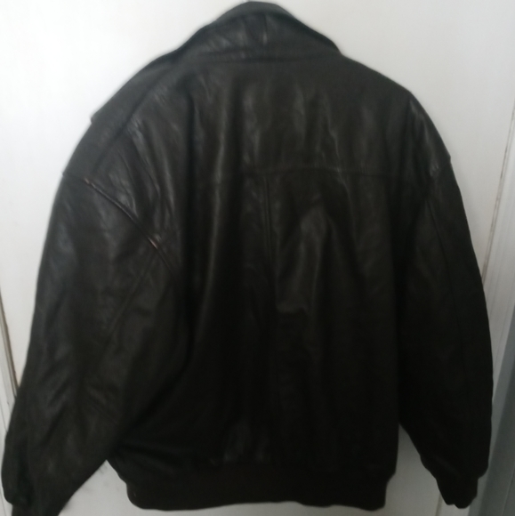 Jacket - Picture 2 of 4